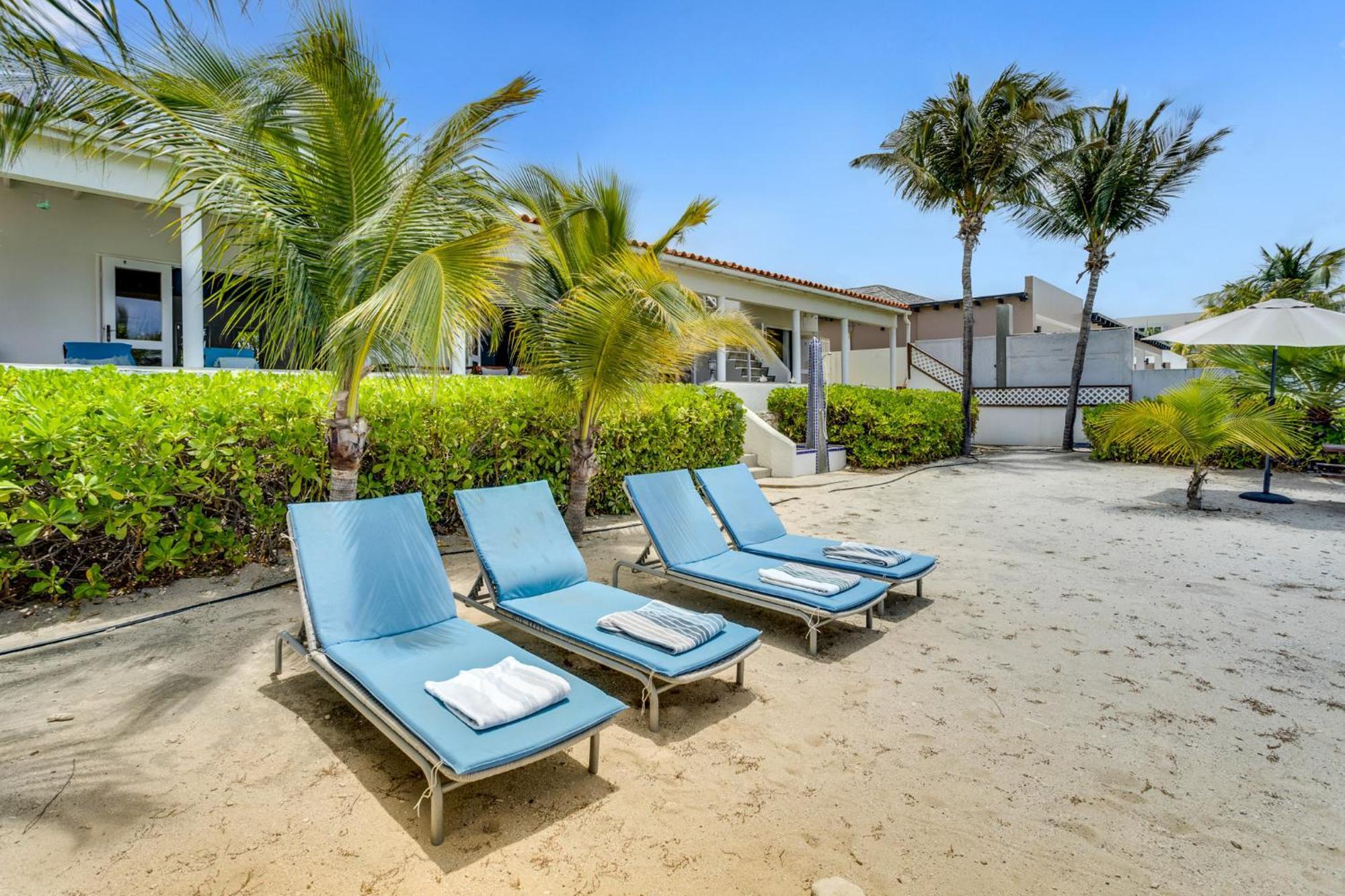 Oceanfront - Villa Port Of Call - Playa Buitenkant foto
