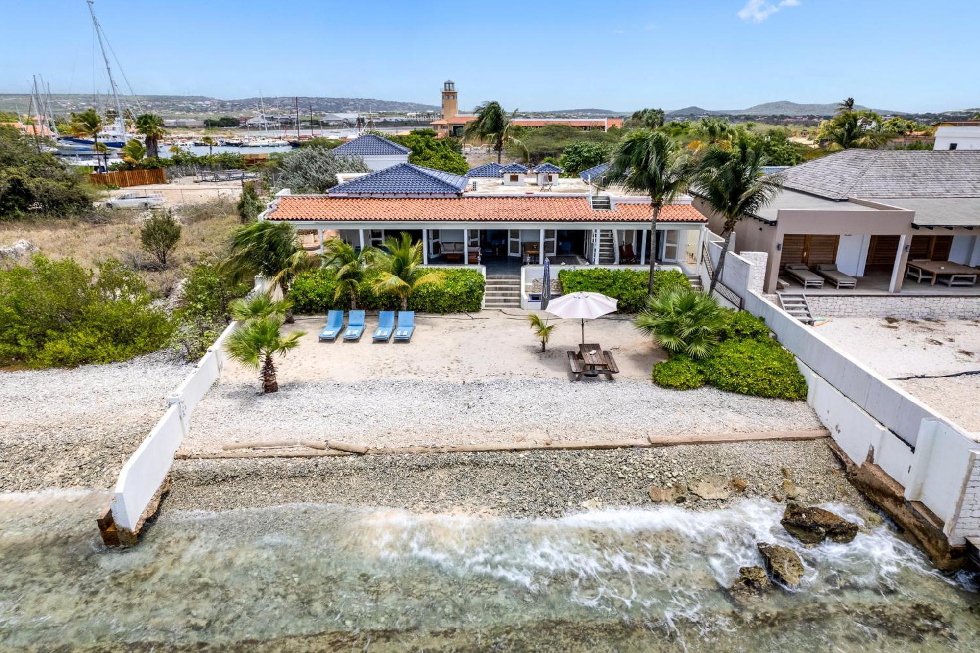 Oceanfront - Villa Port Of Call - Playa Buitenkant foto